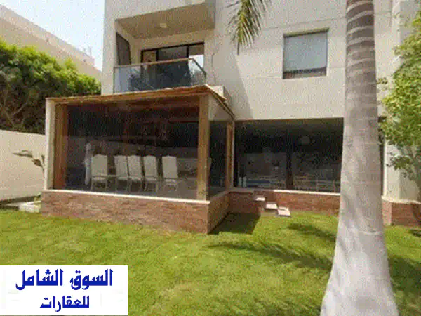 فيلا استلام فوري للبيع في الباتيو برايم الشروق - فرصة ذهبية!