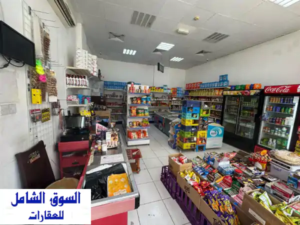 فرصة استثمارية ذهبية! سوبر ماركت جاهز للتشغيل في قلب النعيمية 2، عجمان