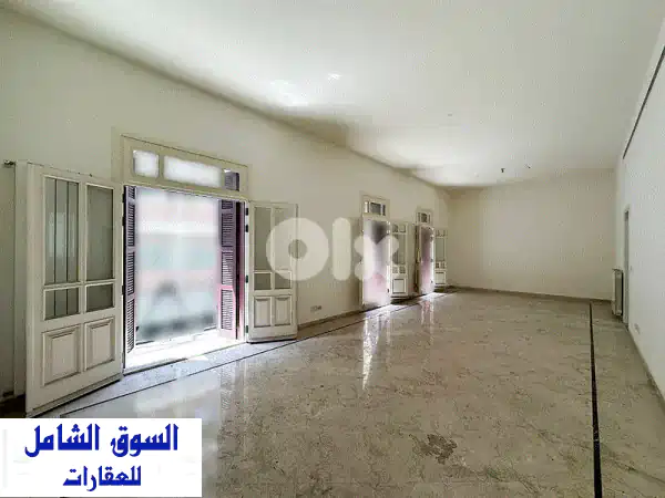 شقة فسيحة للإيجار في منطقة كليمنصو - إطلالة...
