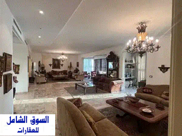 شقة دوبلكس فاخرة مع إطلالة جبلية خلابة في الأشرفية - 250 متر مربع