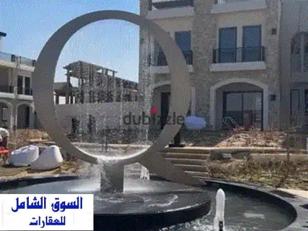 فيلا فاخرة للبيع في مدينتي -  موقع استثنائي بسعر مغرٍ!