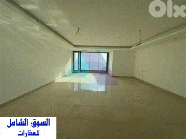دوبلكس فاخر للإيجار في ساحل alma  بإطلالة بانورامية خلابة!