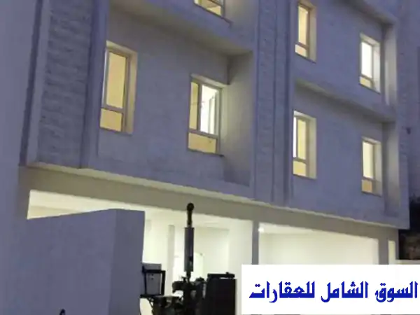 فرصة ذهبية! عمارة جديدة للبيع في فريج عبدالعزيز...