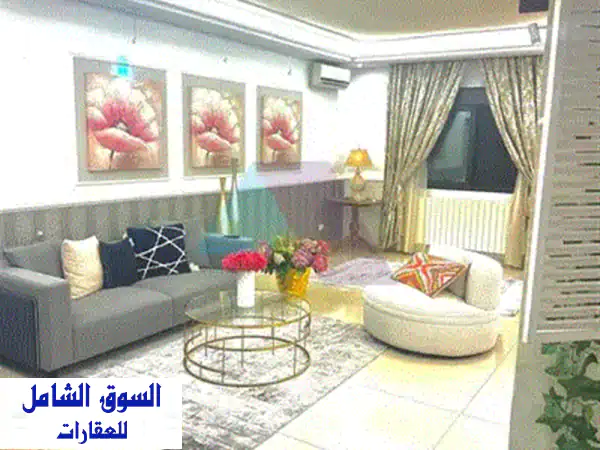 شقة دوبلكس فاخرة للبيع في عين سعادة - مساحة 240 متر مربع