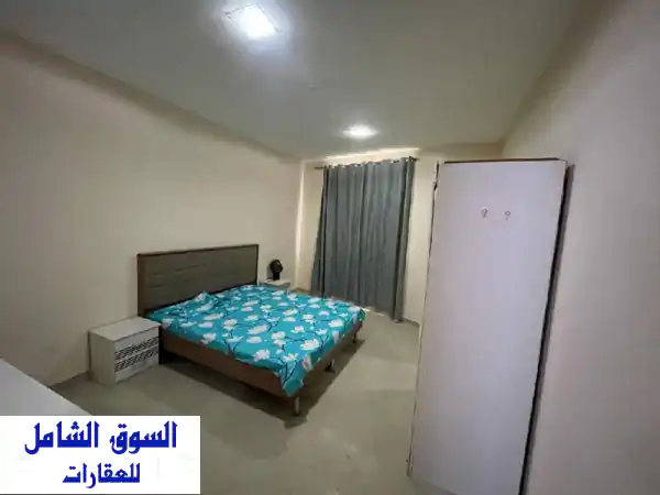 شقة مفروشة للإيجار في المجاز 1، الشارقة - غرفة...
