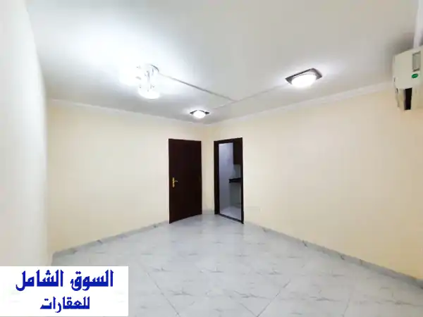 استديو فاخر داخل فيلا بالدوحة - بدون عمولة! (2500...