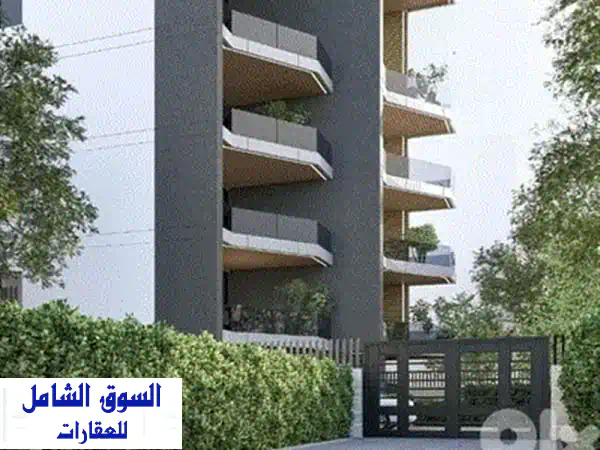 شقة فاخرة للبيع في الحازمية - موقع متميز مع مواقف سيارات خاصة!