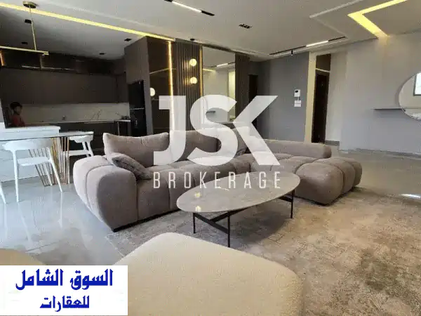 شقة مفروشة فاخرة للبيع في الأشرفية - إطلالة...