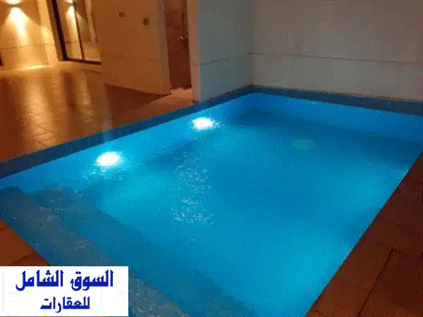فيلا فاخرة للإيجار في الصديق | حديقة، مسبح، 5 غرف نوم