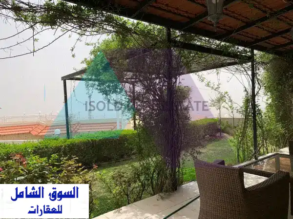 شقة أرضية فاخرة للبيع في فيطرون - 140م² + حديقة + تراس...