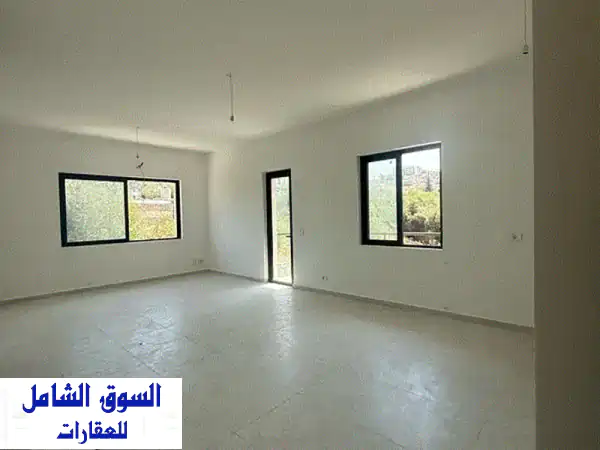 شقة جديدة للبيع في دبيايه بإطلالة جبلية خلابة!...