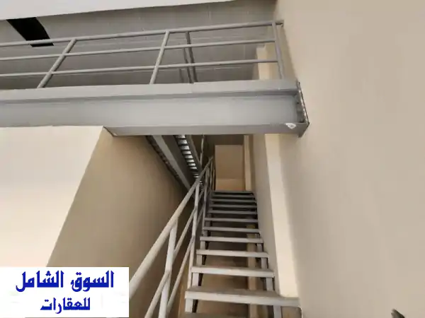 مستودع للإيجار السنوي في الجرف الصناعية 1 - مساحة...