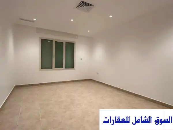 دور أول فاخر للإيجار في الزهراء - حولي | 750 دينار فقط!