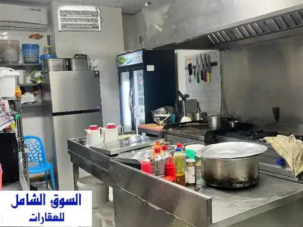 كافيتريا ناجحة للبيع في الشارقة - منطقة المحطة -...
