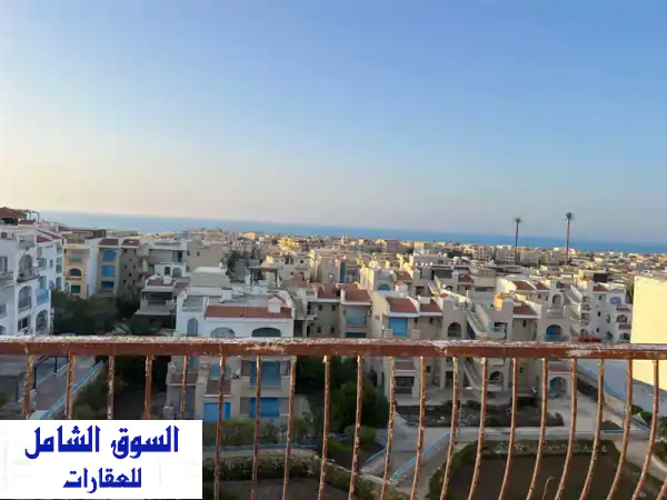 شقة فاخرة للبيع في قرية اللوتس بالساحل الشمالي - 3 غرف نوم + رووف!