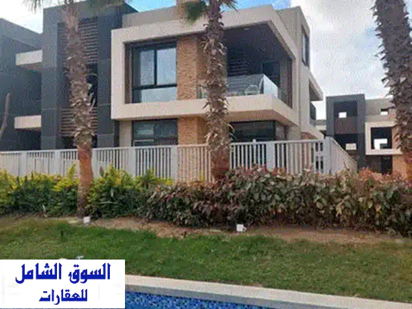 آخر فيلا جاردن جاهزة للاستلام فوراً في ماونتن فيو هايد بارك! سعر مميز - فرصة ذهبية!
