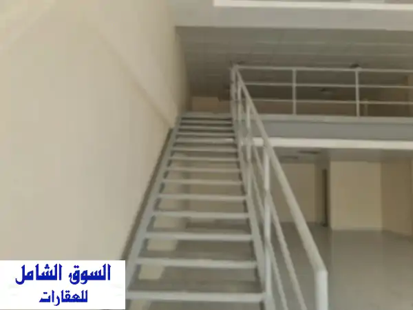 محلات تجارية للإيجار في الجرف الصناعية بعجمان - موقع حيوي ومساحة واسعة!