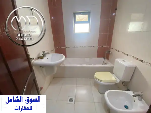 شقة أرضية فاخرة للبيع في عرقوب خلدا - مساحة 235م² + تراس 60م² - تشطيبات سوبر ديلوكس