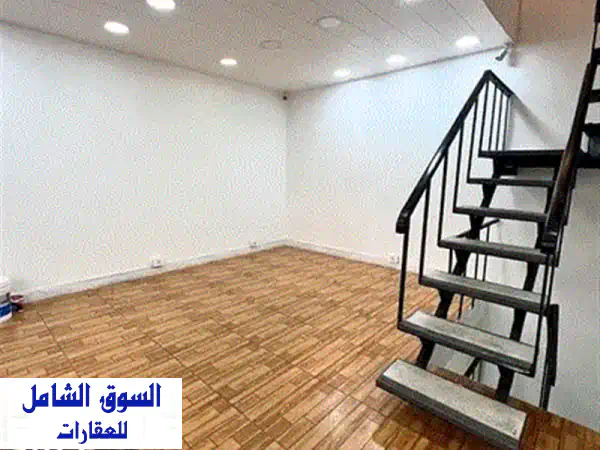 متجر تجاري فاخر للبيع في منطقة نهر الموت الصناعية - فرصة استثمارية لا تُفوّت!