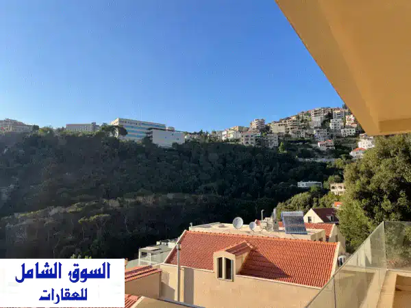 شقة فاخرة للبيع في درعون، حرّيسة - إطلالة خلابة...