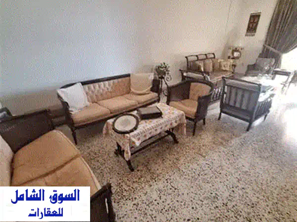 شقة فاخرة للبيع في المنصورية - ٣ غرف نوم، ٣ حمامات، مواقف سيارات! (سند ملكية)