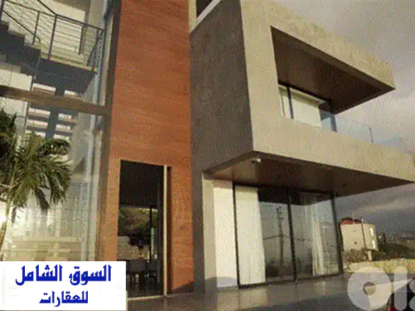 فيلا فاخرة للبيع في جبيل - جرداية، إطلالة بحرية خلابة! RBG46
