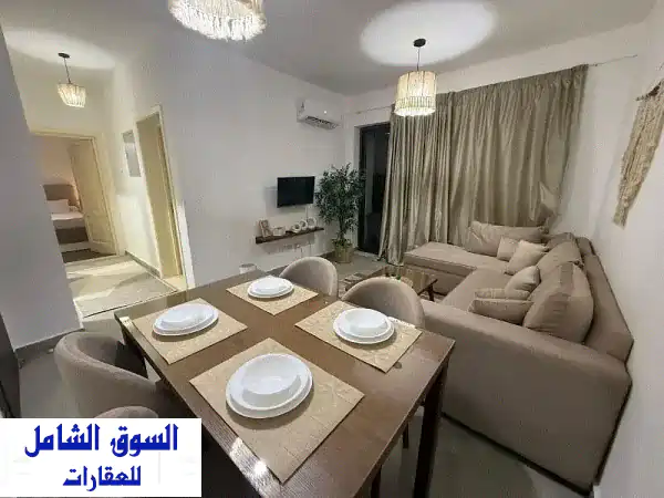 شقة مفروشة فاخرة للإيجار في مدينتي B8 | أول سكن!...
