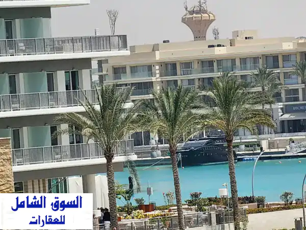 شاليه فاخر للإيجار في مراسي | فيو خلاب على المارينا...
