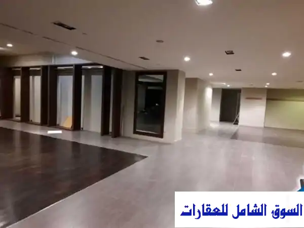 سوبر ماركت أحلامك في انتظارك! سرداب تجاري فاخر 1000م² بالسالمية - حولي