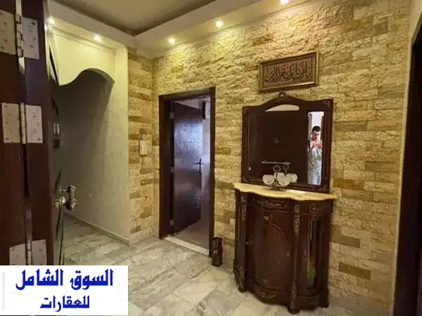 شقة فاخرة للبيع في دوحة عرمون - إطلالة خلابة وسند أخضر!