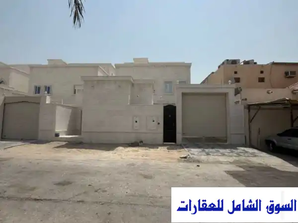 فيلا فاخرة للبيع في معيذر الشمالي - تمويل عقاري متوفر!