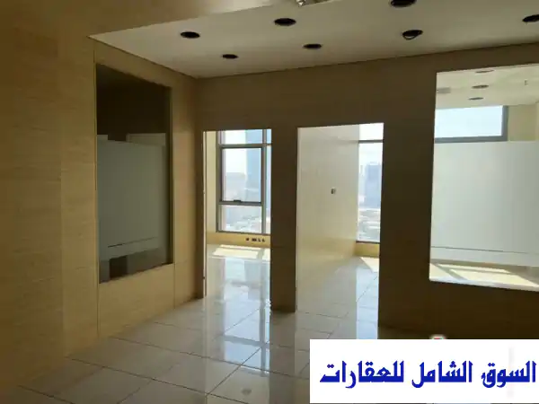 مكتب فخم للإيجار في شرق مدينة الكويت - مساحة 398...