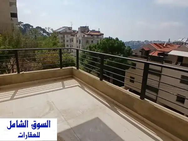 شقة فاخرة جديدة للبيع في عين الريحان - مساحة 140م²، 3...