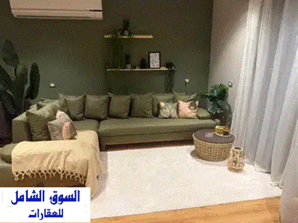 شاليه فاخر للبيع في مراسي كاتانيا - استلام فوري! إطلالة خلابة على المسبح