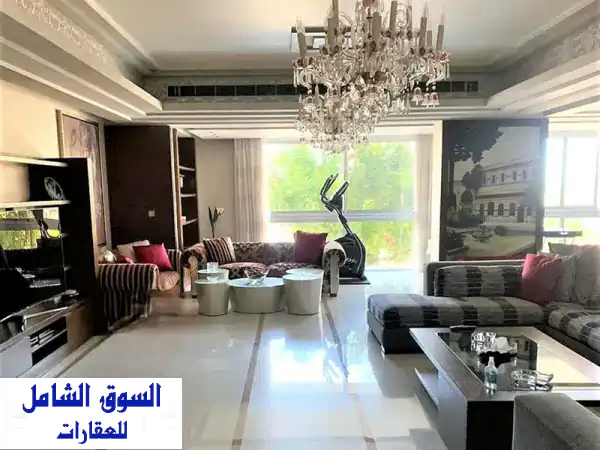 شقة فاخرة مفروشة في الصيفي مع إطلالة بانورامية للبيع...