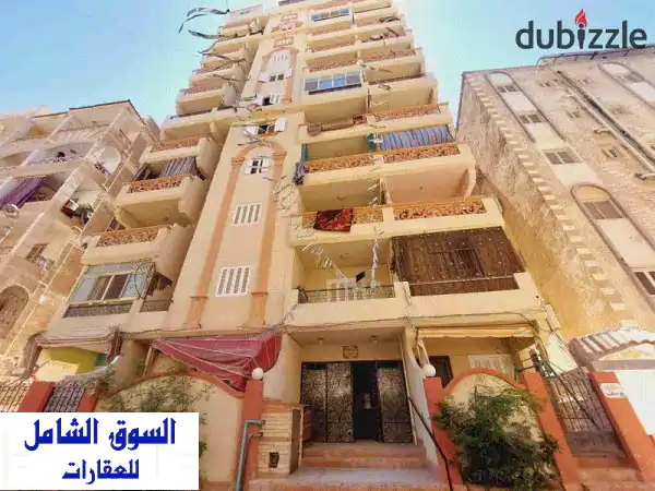 شقة للبيع في العجمي، شاطئ النخيل - جنة على البحر! ✨