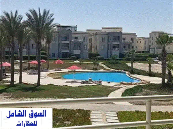 شاليه فاخر على البحر في تلال الساحل بسيدي عبد الرحمن | فرصة استثمارية رائعة بالتقسيط!