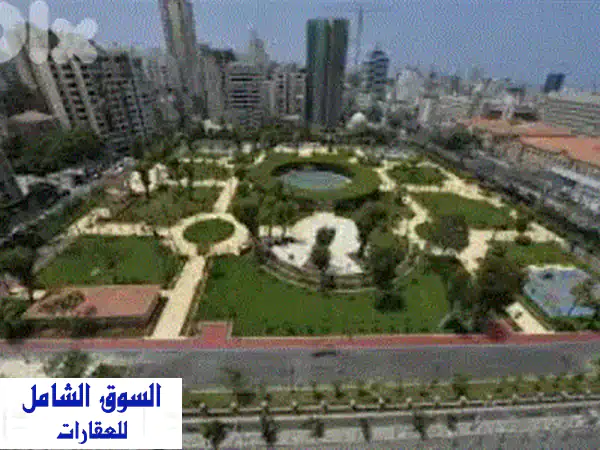 شقة فاخرة للبيع في قلب رأس بيروت - إطلالة خلابة و تشطيبات راقية! #MM715
