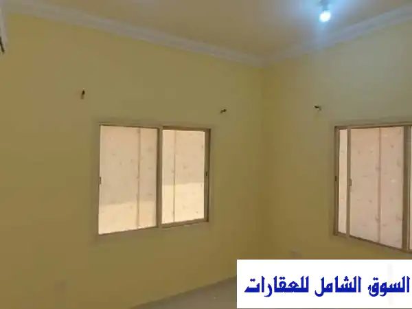 شقة فاخرة للإيجار في الوكرة - خلف مركز كيمز الطبي مباشرةً | عائلات فقط