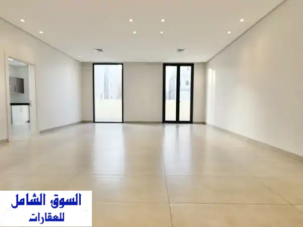 شقة فاخرة للإيجار في فنيطيس - 4 غرف نوم + غرفتين ماستر...