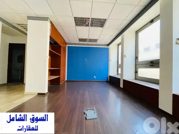 مكتب فاخر للإيجار في وسط بيروت - 150 متر مربع - فرصة ذهبية!
