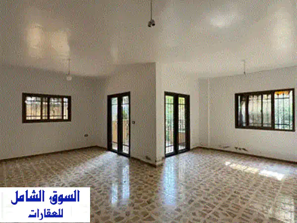 شقة فاخرة مع حديقة خاصة للبيع في أعالي تول النبطية - فرصة استثمارية مميزة!