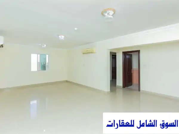 شقة فسيحة للإيجار في العزيزية - الدوحة | قرب طريق C و...