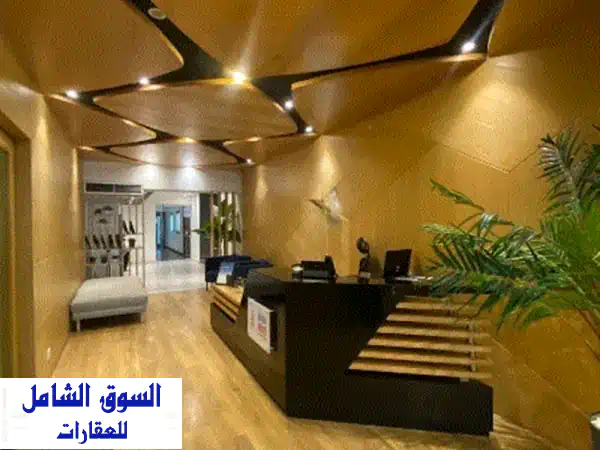 مقر إداري فاخر 635م للإيجار - أبراج بأفاريا تاون...