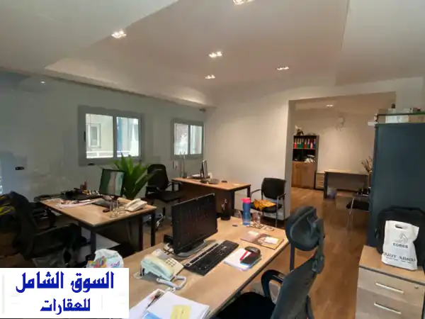 مقر إداري فاخر 635م للإيجار - أبراج بأفاريا تاون المعادي | الطريق الدائري: جاهز للعمل فوراً!