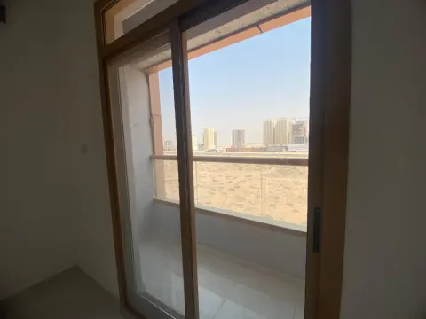 غرفة وصالة للبيع في منطقة عجمان 3