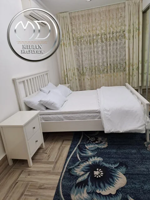 رقم الاعلان 7293 شقة مفروشة للإيجار الشميساني مساحة 180م طابق ثالث تشطيبات وفرش سوبر ديلوك