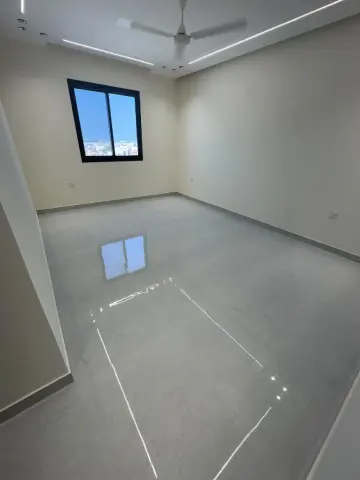شقق سوبر لوكس أول ساكن للبيع في الرفاع البحير، المساحة 175 مترًا مربعًا، 4 غرف، 4 حمامات، 4