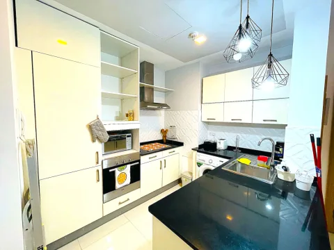 شقة فاخرة للغاية 2 BHK للبيع في السيف بالقرب من سيتي سنتر بسعر 80000 دينار بحريني 5