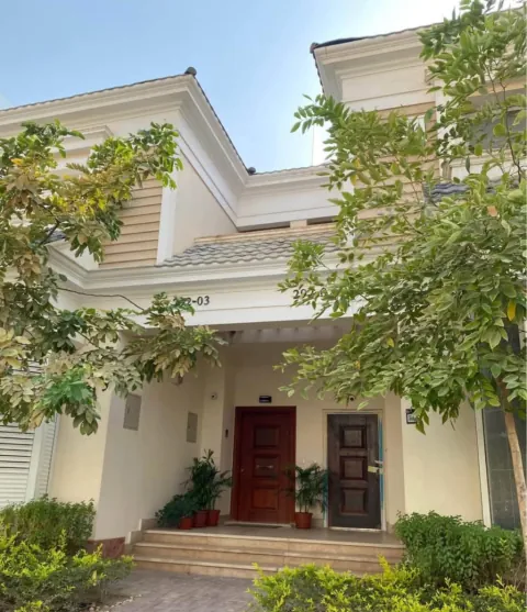 Creek View New cairo شقة للبيع في كريك فيو التجمع الخامس مساحة 110م تتكون من 2 غرفة حمام ر
